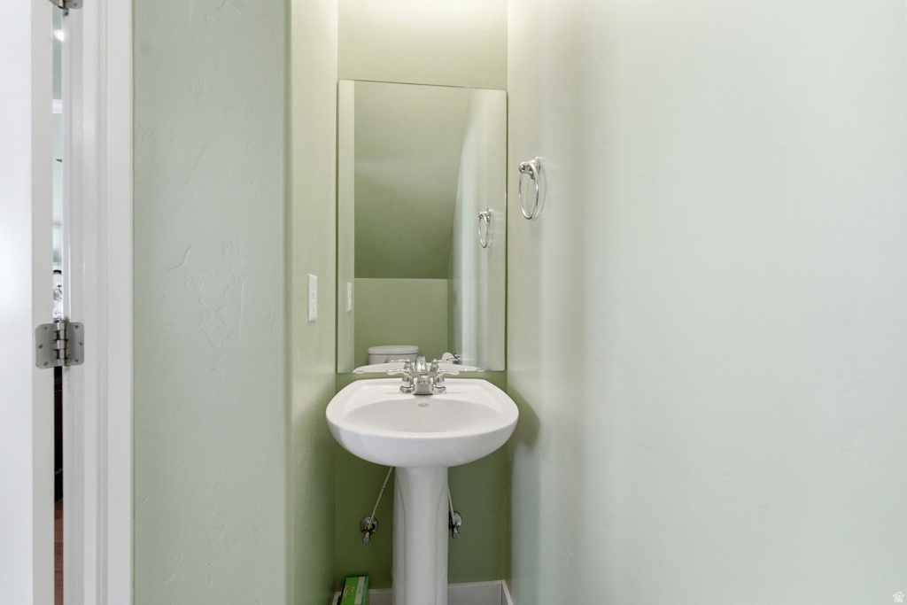 2896 N 1175 W Layton, UT 84041