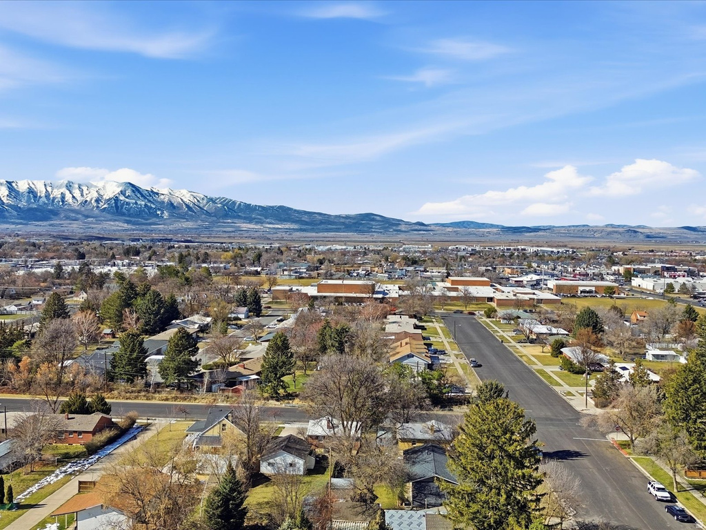 322 E 900 N Logan, UT 84321