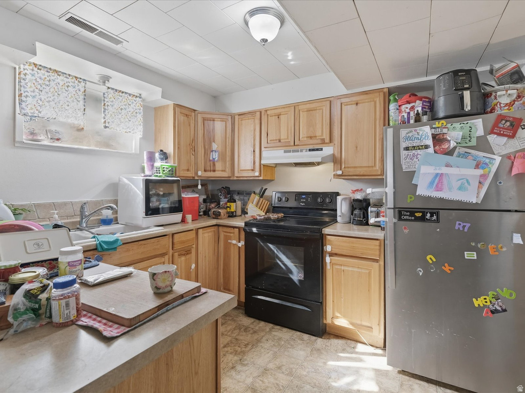 322 E 900 N Logan, UT 84321