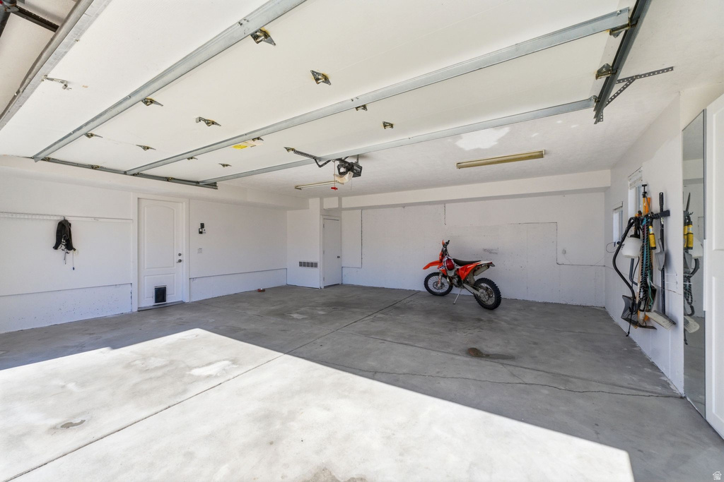 223 N RANCH RD Farmington, UT 84025