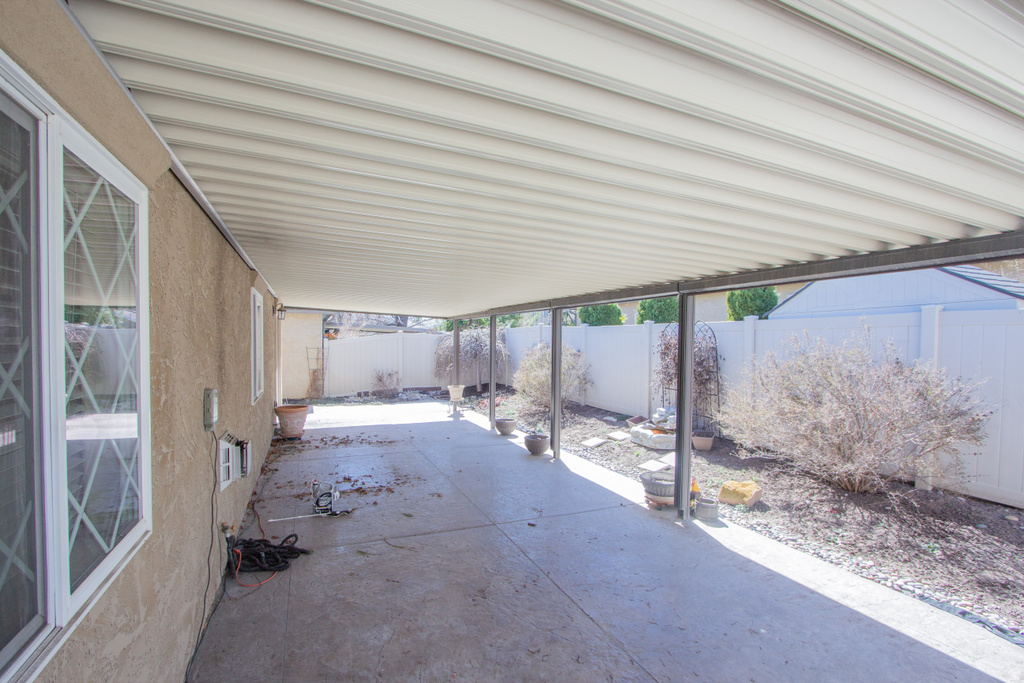 405 N WILLOW LN Providence, UT 84332