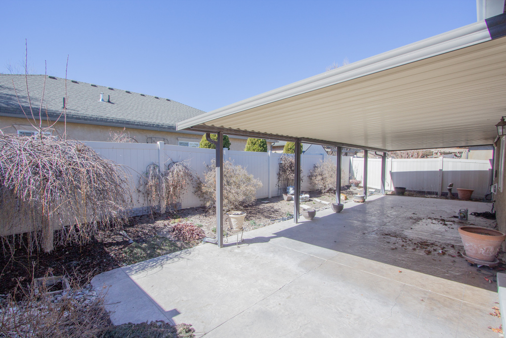 405 N WILLOW LN Providence, UT 84332