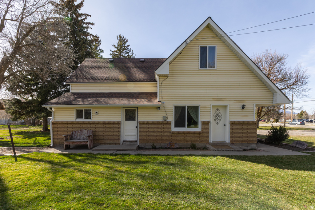 140 W 9100 S Paradise, UT 84328