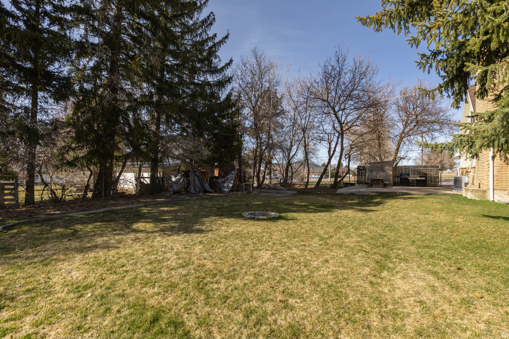 140 W 9100 S Paradise, UT 84328