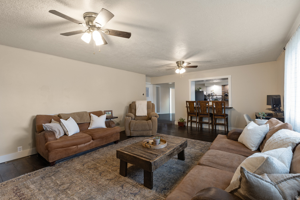 140 W 9100 S Paradise, UT 84328