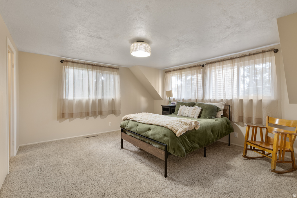 140 W 9100 S Paradise, UT 84328