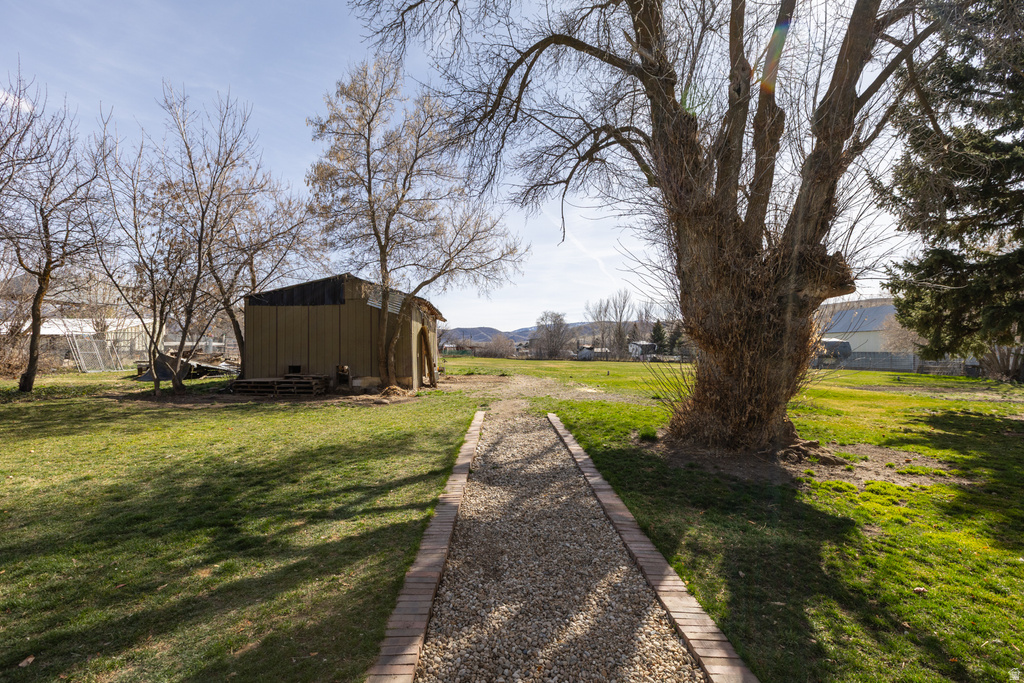 140 W 9100 S Paradise, UT 84328