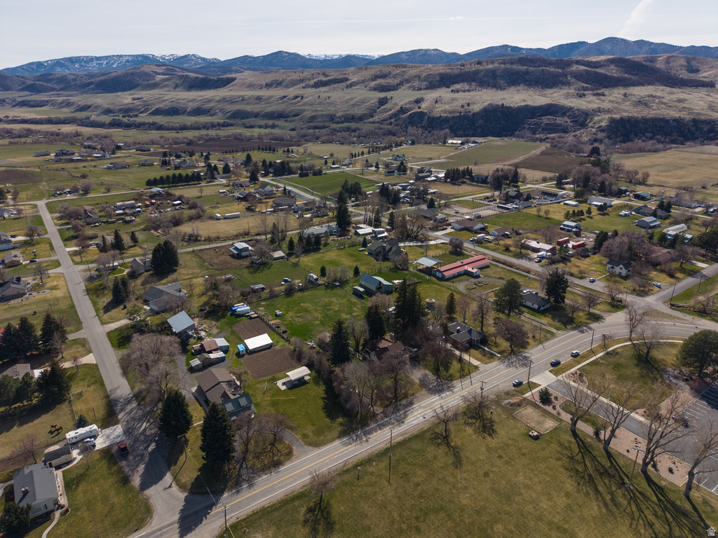 140 W 9100 S Paradise, UT 84328