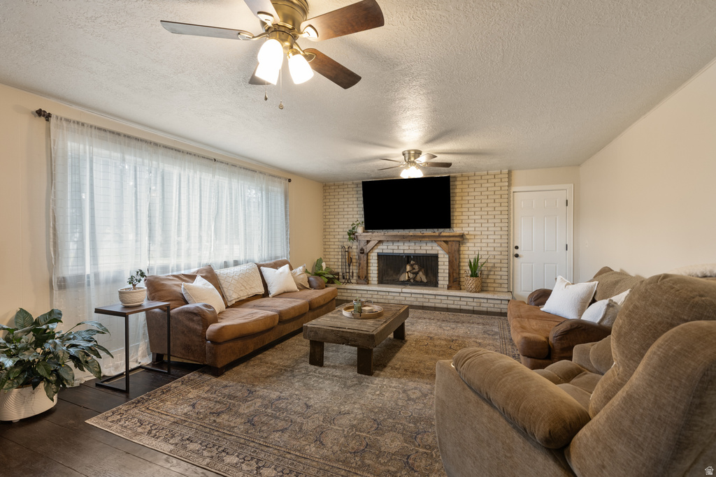 140 W 9100 S Paradise, UT 84328