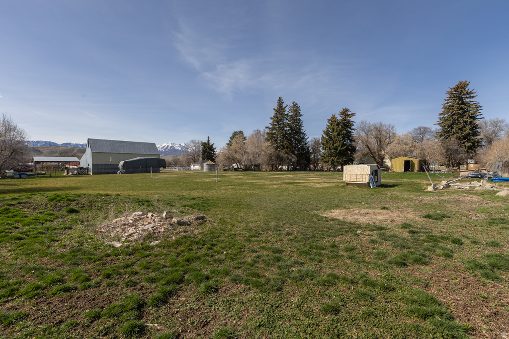 140 W 9100 S Paradise, UT 84328