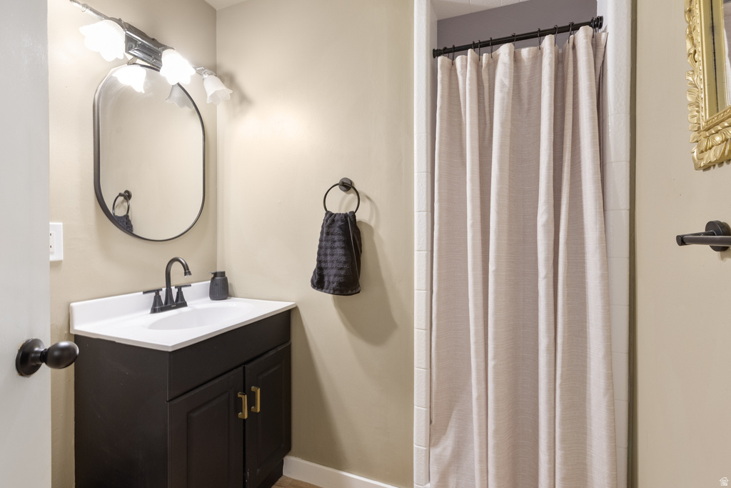 140 W 9100 S Paradise, UT 84328