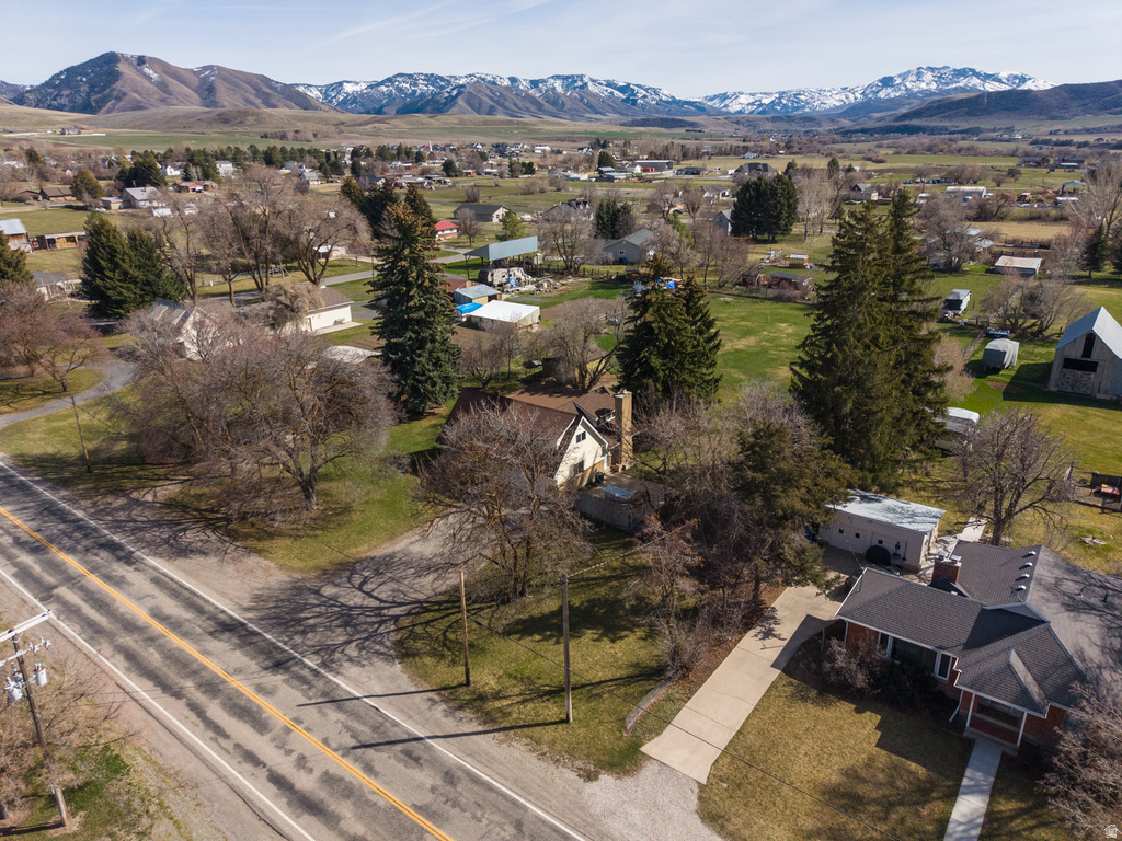 140 W 9100 S Paradise, UT 84328