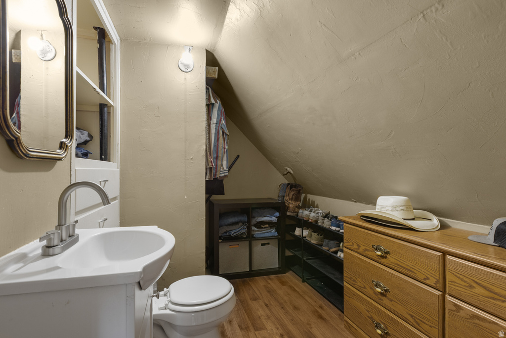 140 W 9100 S Paradise, UT 84328