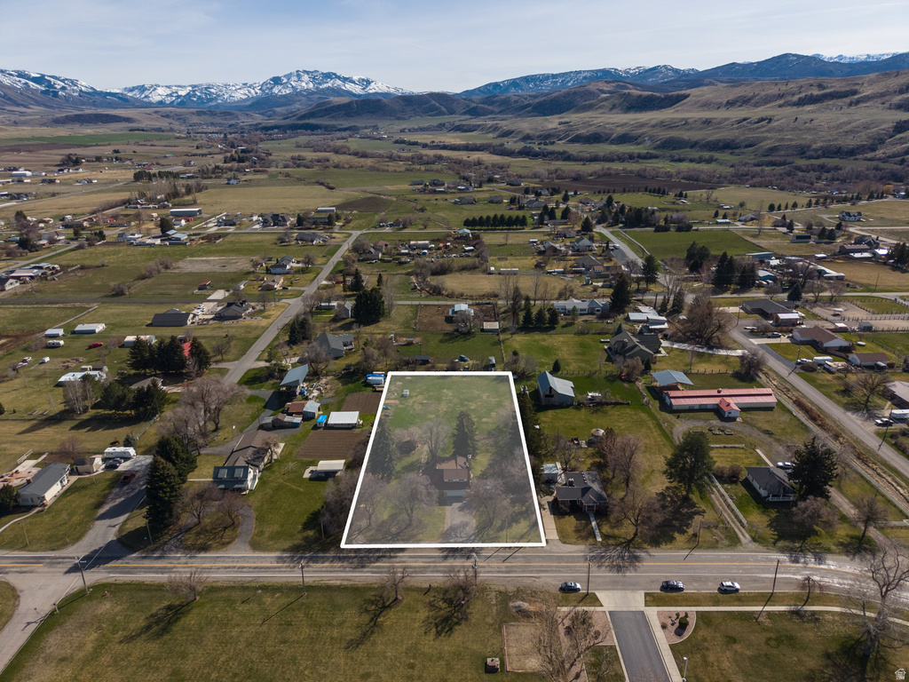 140 W 9100 S Paradise, UT 84328