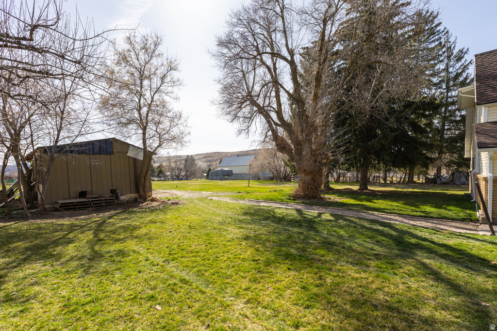 140 W 9100 S Paradise, UT 84328