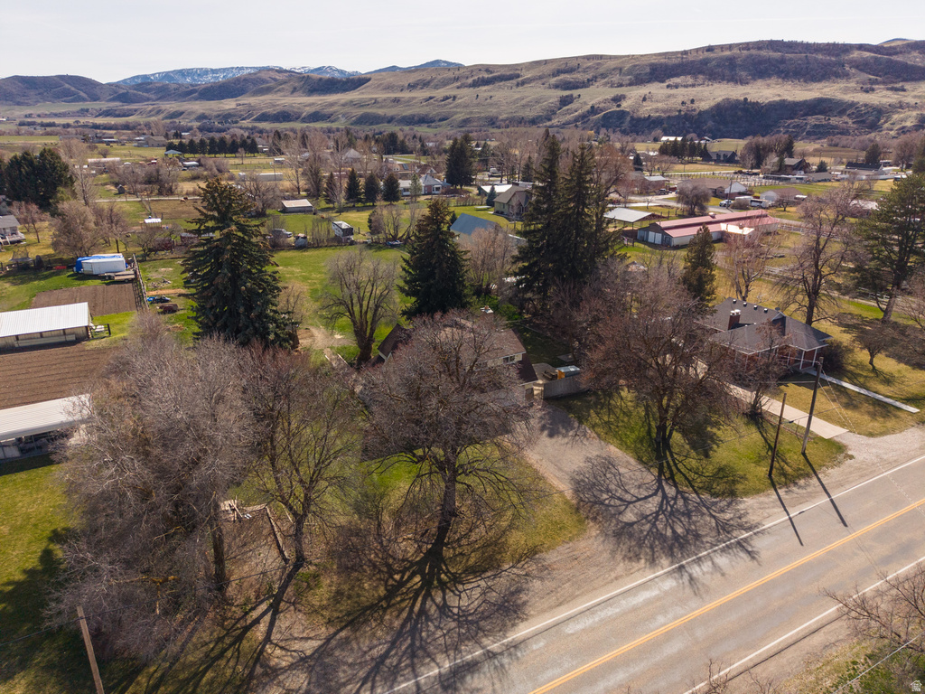 140 W 9100 S Paradise, UT 84328