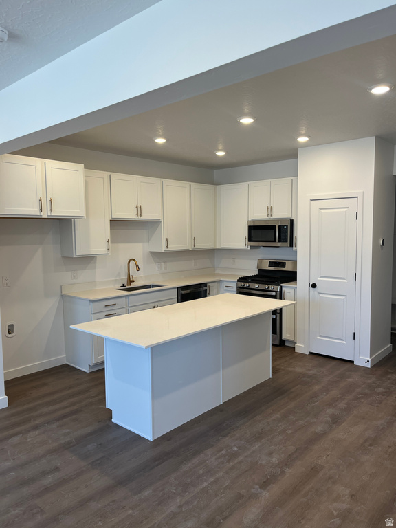 2009 W PAINTBRUSH WAY Eagle Mountain, UT 84005