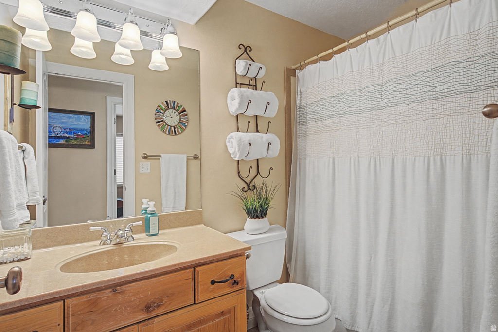 1017 E 450 S Pleasant Grove, UT 84062