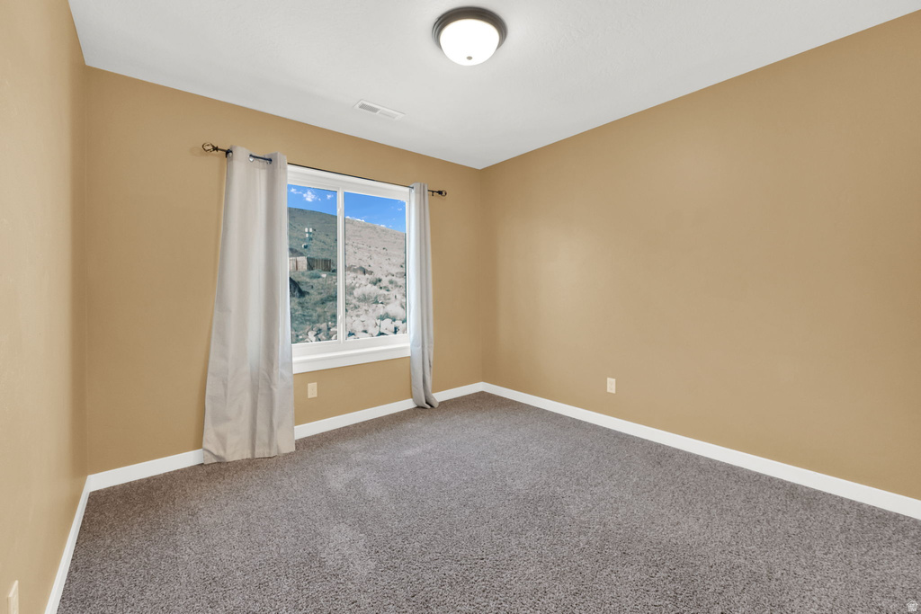 2551 E PATRIOT DR Eagle Mountain, UT 84005