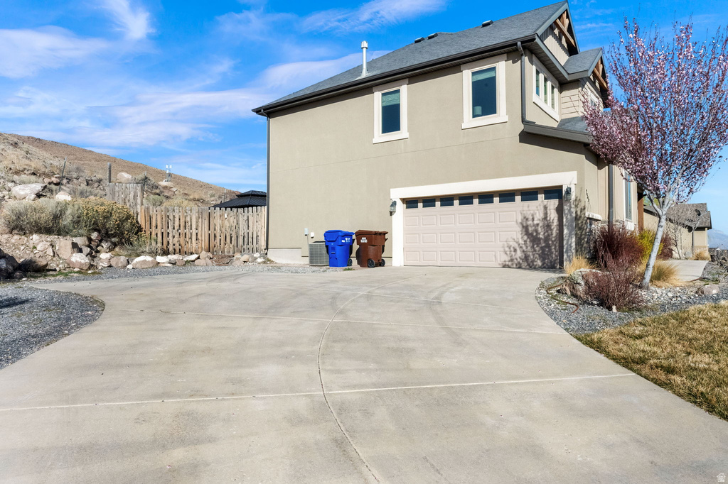 2551 E PATRIOT DR Eagle Mountain, UT 84005