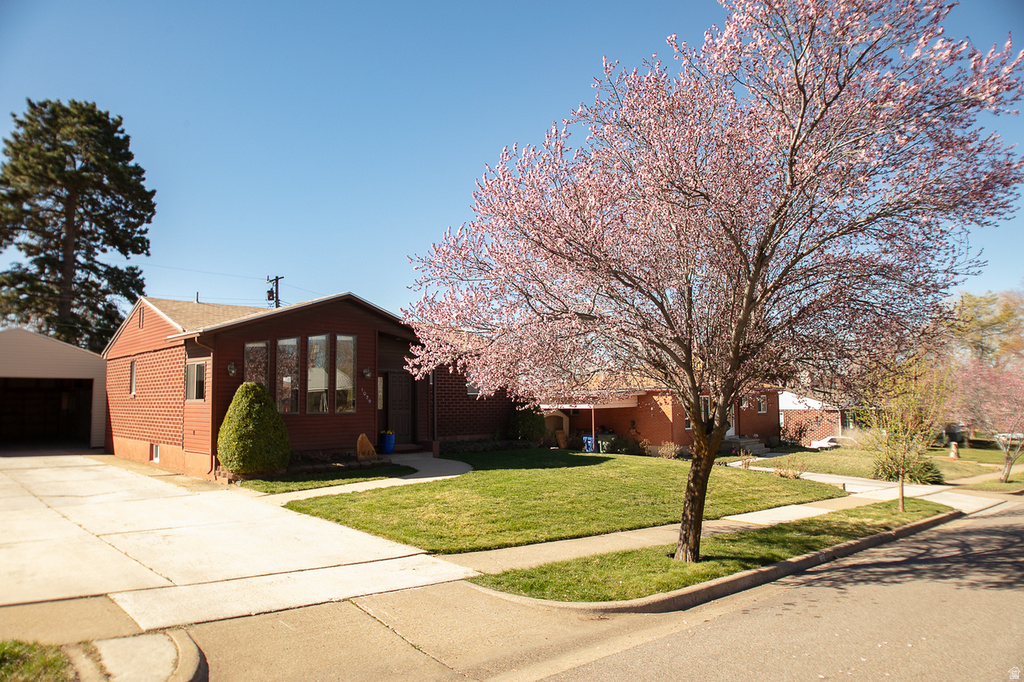 1029 DOUGLAS ST Ogden, UT 84404