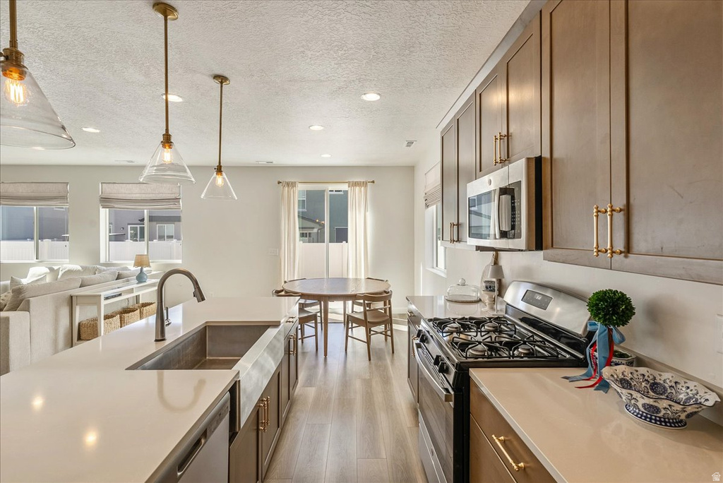 3114 S 2500 W Syracuse, UT 84075