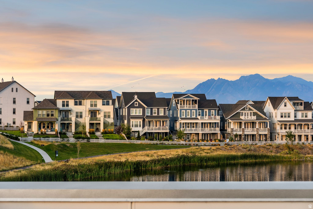 4726 W DUCKHORN DR South Jordan, UT 84009