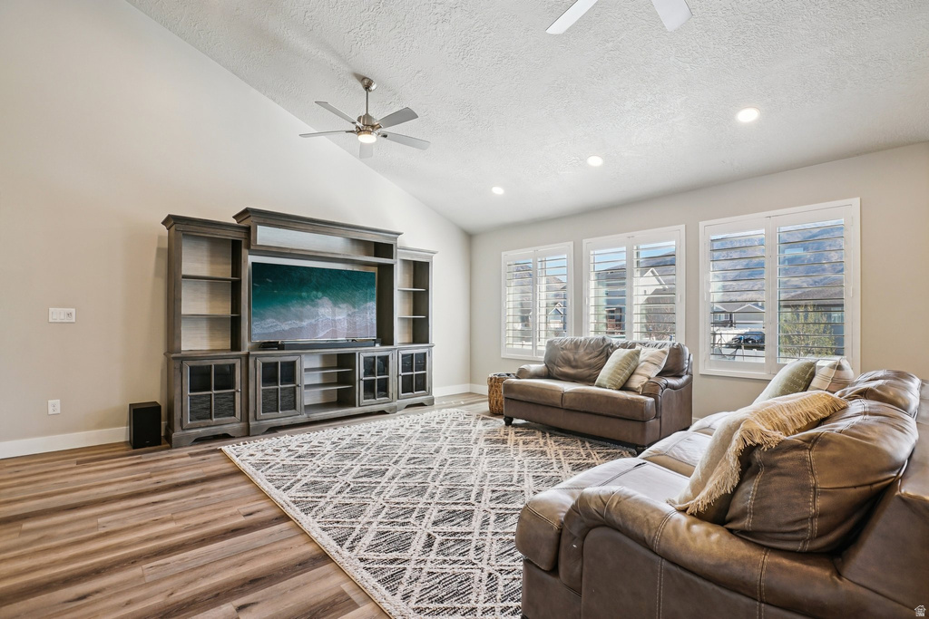 1382 N 150 E Harrisville, UT 84404