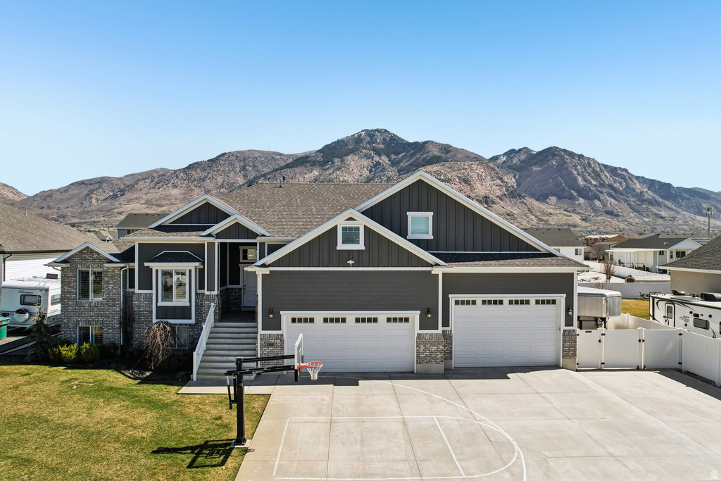 1382 N 150 E Harrisville, UT 84404