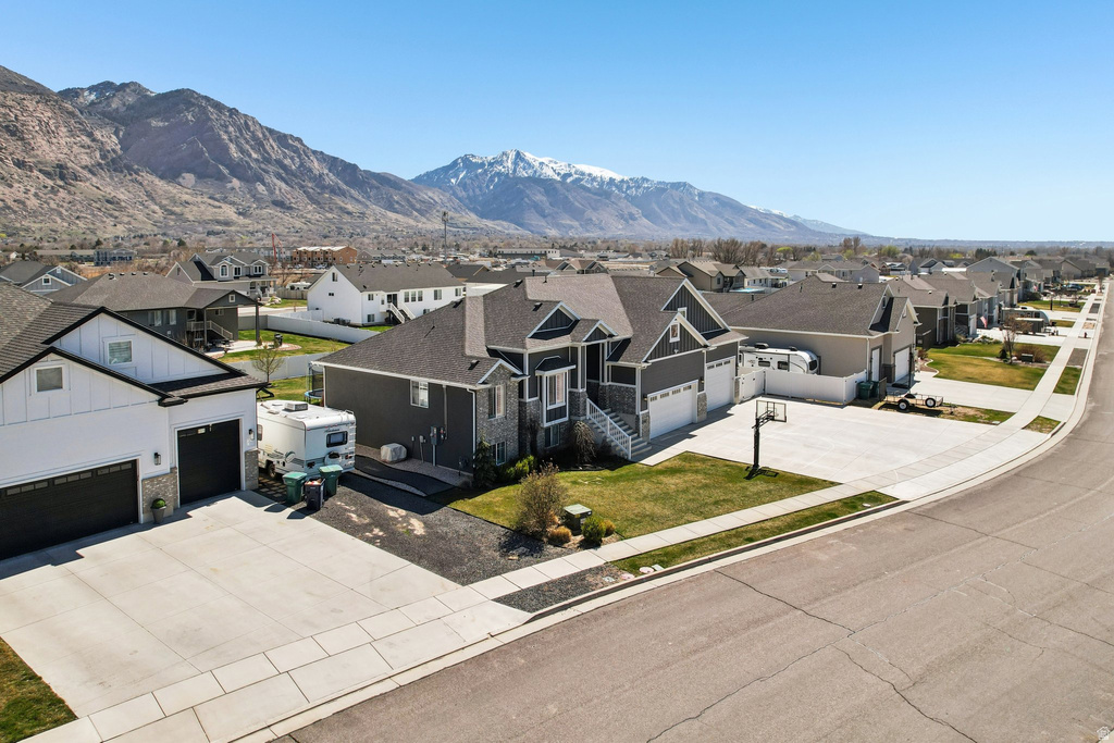 1382 N 150 E Harrisville, UT 84404