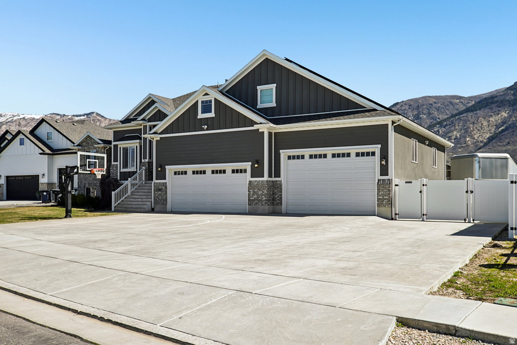 1382 N 150 E Harrisville, UT 84404