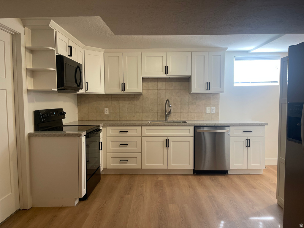 7157 S MEL HELEN WAY West Jordan, UT 84084