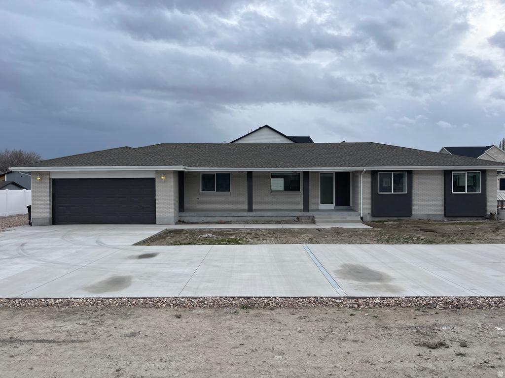 7157 S MEL HELEN WAY West Jordan, UT 84084