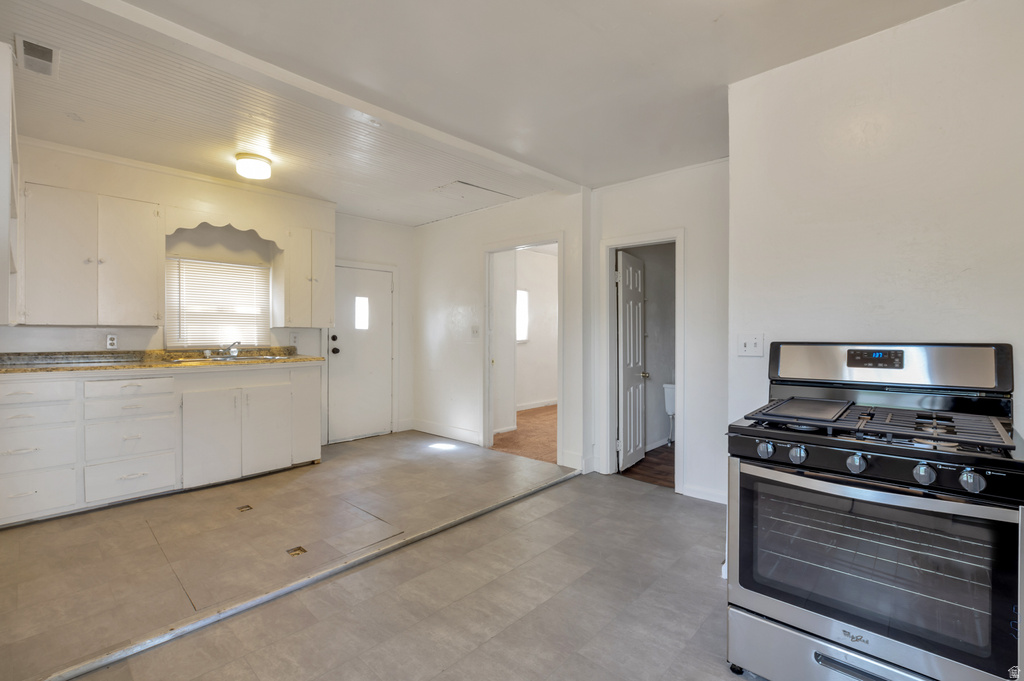 568 W CAPITOL ST Ogden, UT 84401