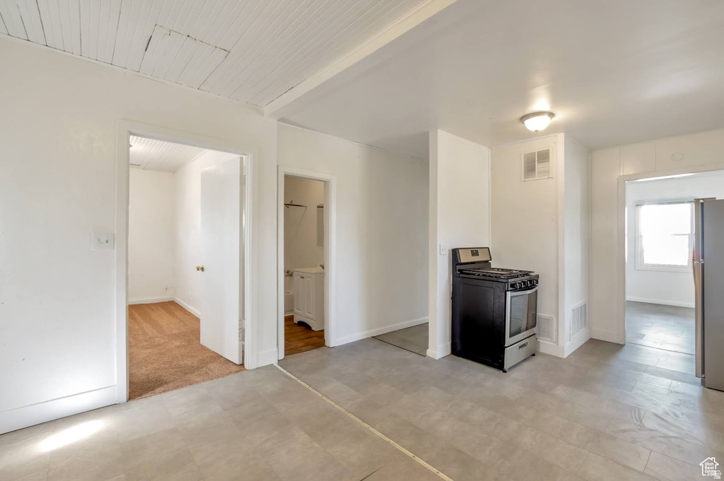 568 W CAPITOL ST Ogden, UT 84401