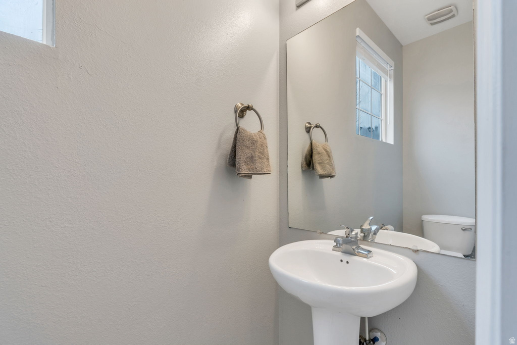 11007 S BIRCH CREEK RD South Jordan, UT 84095