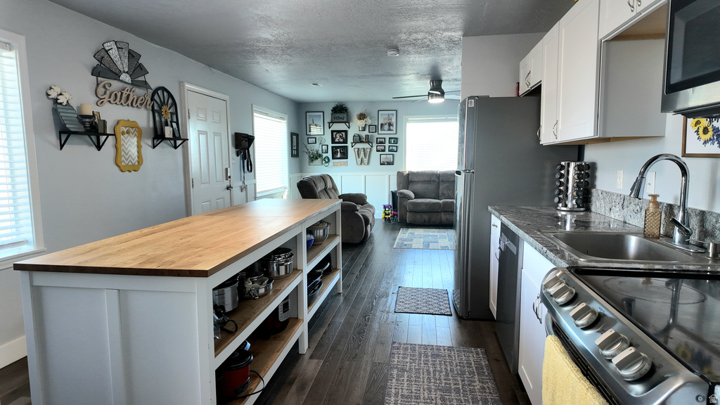 1588 S HIGHWAY 87 12000 Upalco, UT 84007