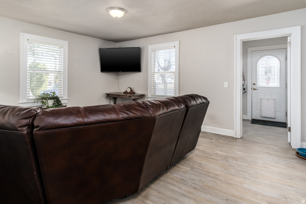 387 N 200 W Tooele, UT 84074