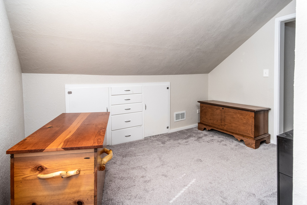 387 N 200 W Tooele, UT 84074