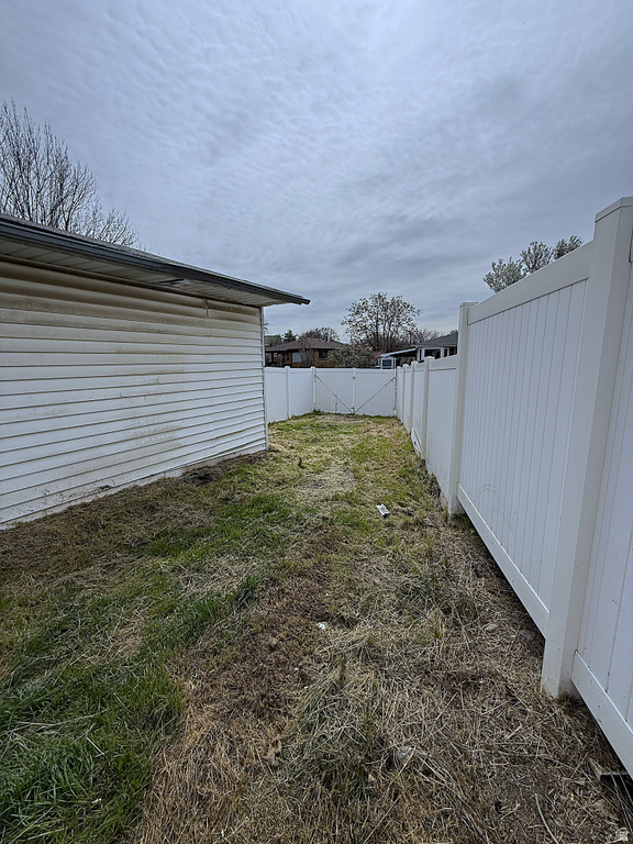 1569 E LANEBROOK CIR #303 Salt Lake City, UT 84124