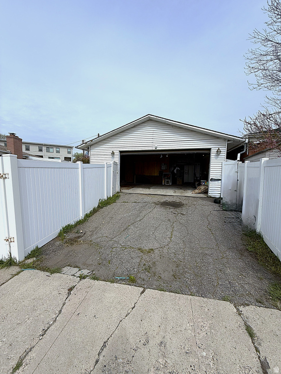 1569 E LANEBROOK CIR #303 Salt Lake City, UT 84124