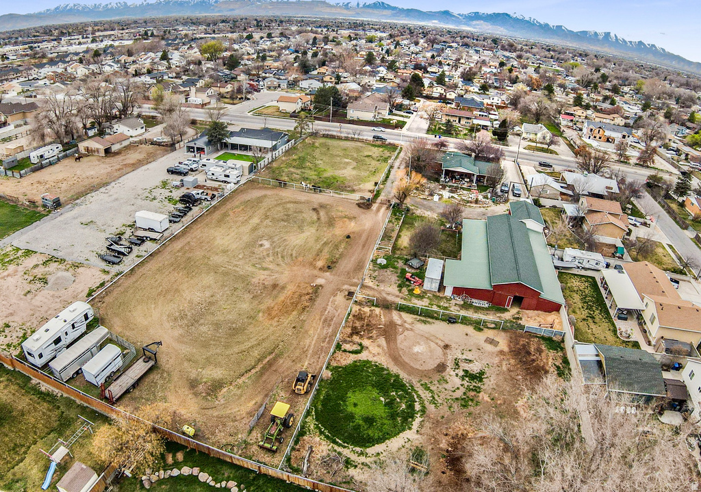 8701 S TEMPLE DR West Jordan, UT 84088