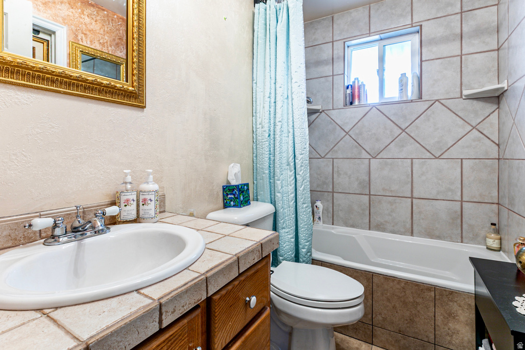 8701 S TEMPLE DR West Jordan, UT 84088