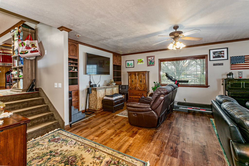 8701 S TEMPLE DR West Jordan, UT 84088