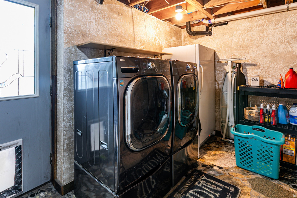 8701 S TEMPLE DR West Jordan, UT 84088