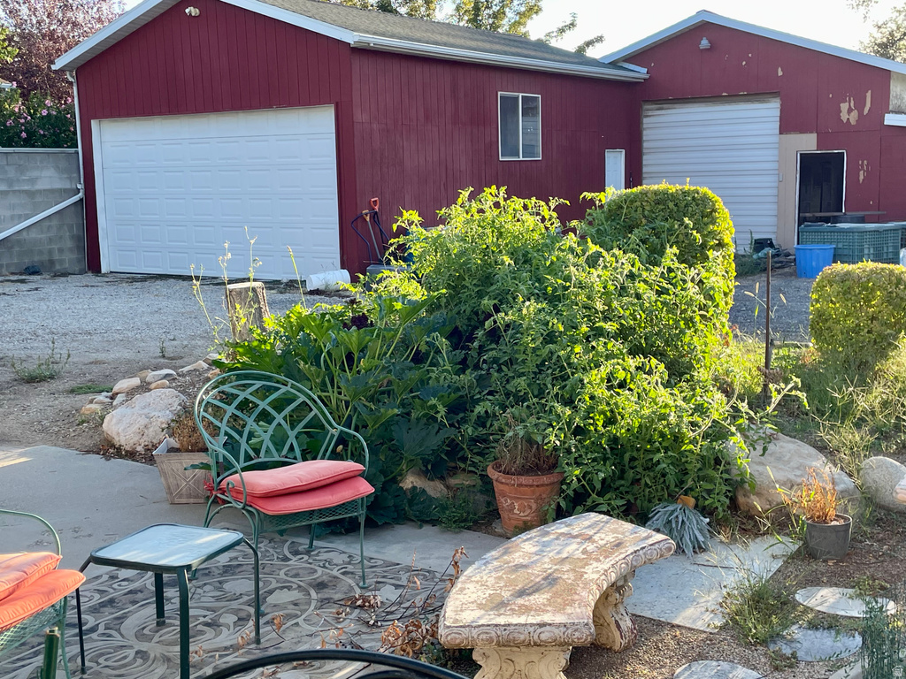 8701 S TEMPLE DR West Jordan, UT 84088