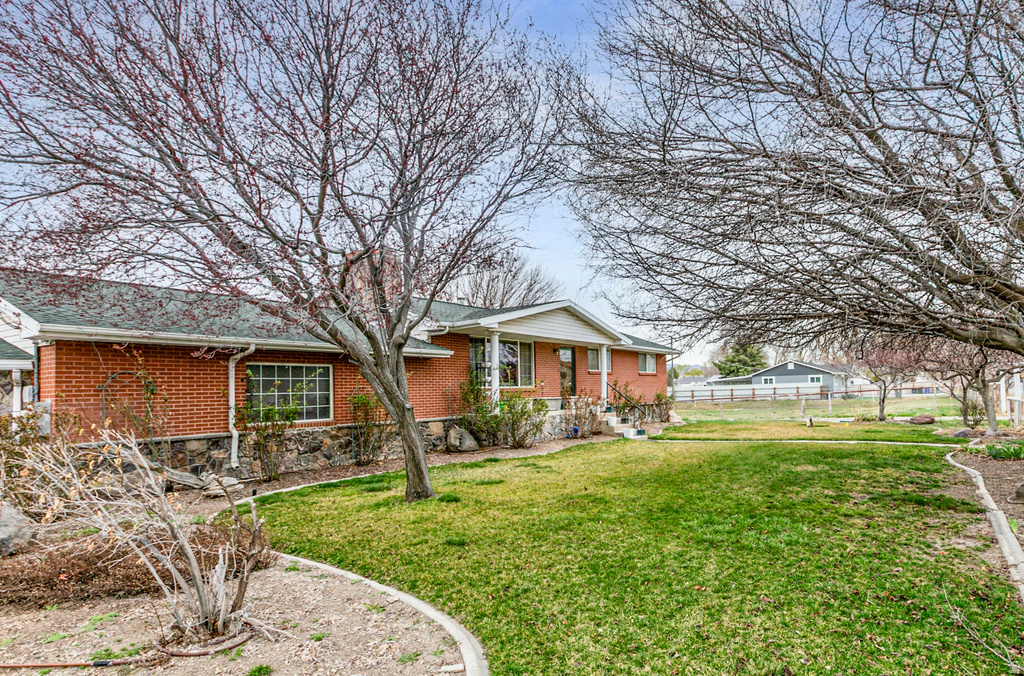 8701 S TEMPLE DR West Jordan, UT 84088