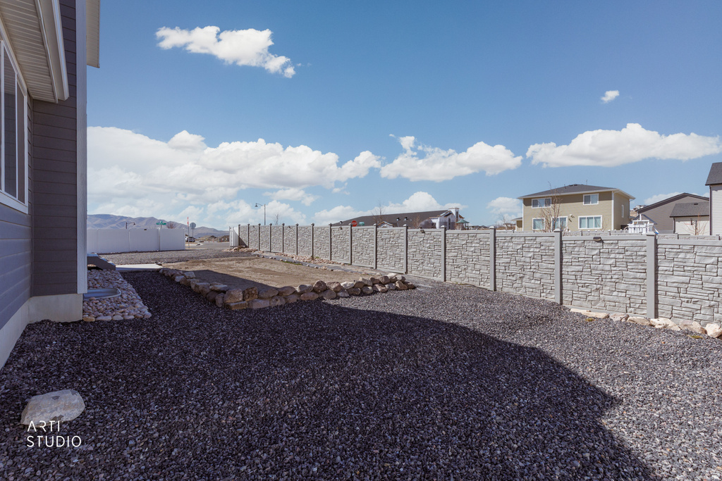 2477 N PAINTBRUSH DR Saratoga Springs, UT 84045