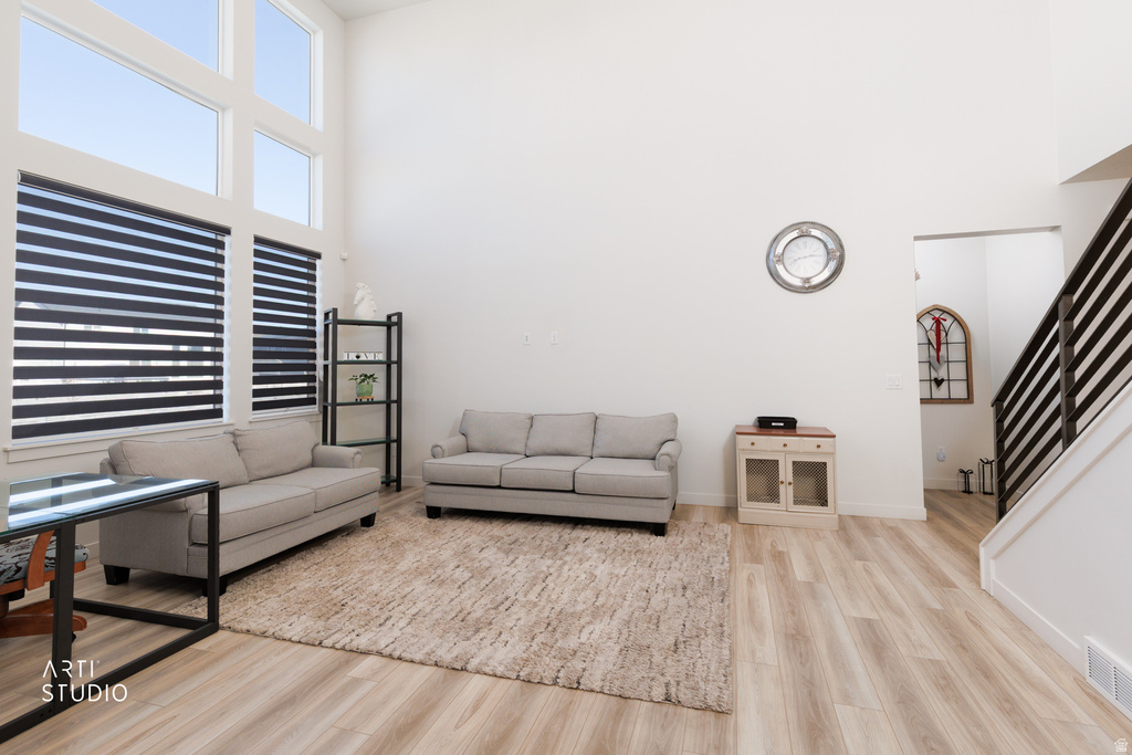 2477 N PAINTBRUSH DR Saratoga Springs, UT 84045