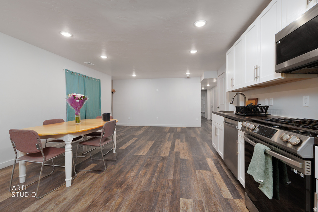 2477 N PAINTBRUSH DR Saratoga Springs, UT 84045